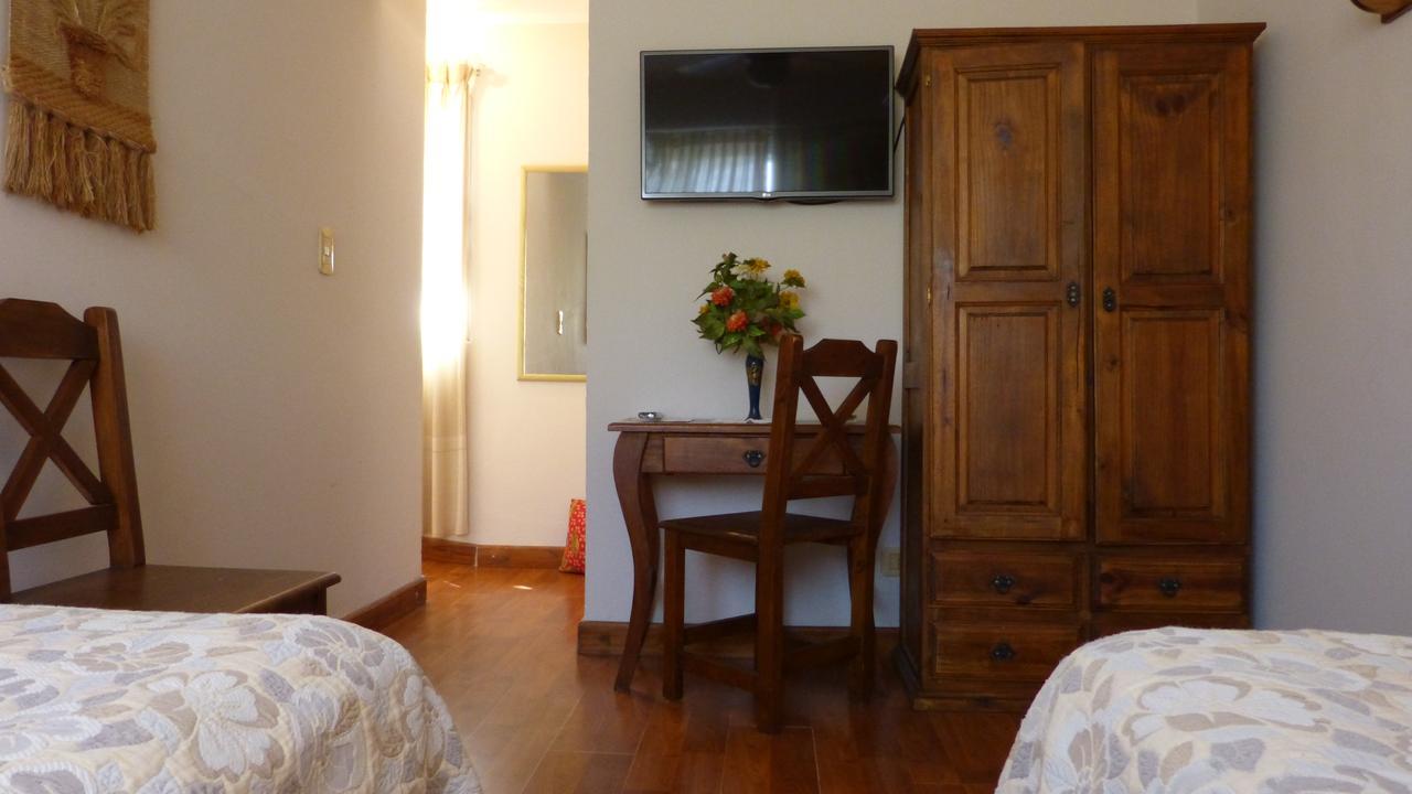 Hotel El Descanso Junín Esterno foto